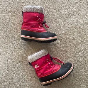 Sorel Kids Pink and Black Snow Boots